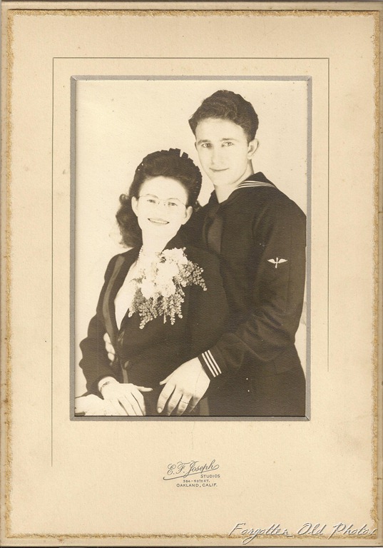 [Wedding%2520Sailor%2520and%2520Bride%2520California%2520D%2520L%2520Antiques%255B15%255D.jpg]