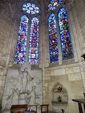 2014.09.11-043 vitraux de la cathédrale Saint-Pierre