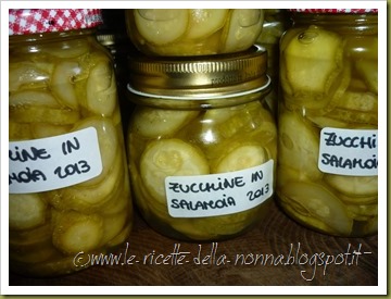 Zucchine in salamoia (14)