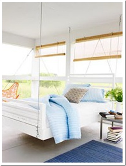 swinging porch bed