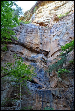 25 - Rock Garden Trail - Cliffs seem to change colors