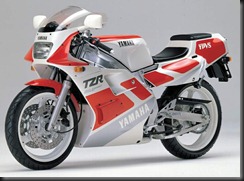 Yamaha TZR250 89  1