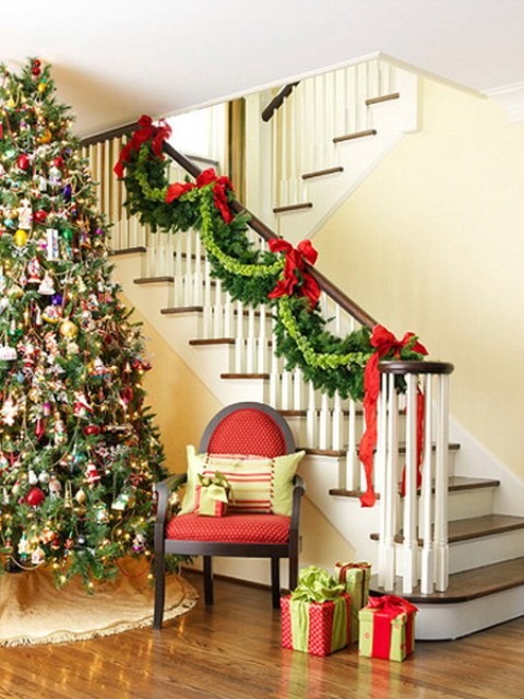 [christmas-stairs-decoration-ideas-38%255B8%255D.jpg]