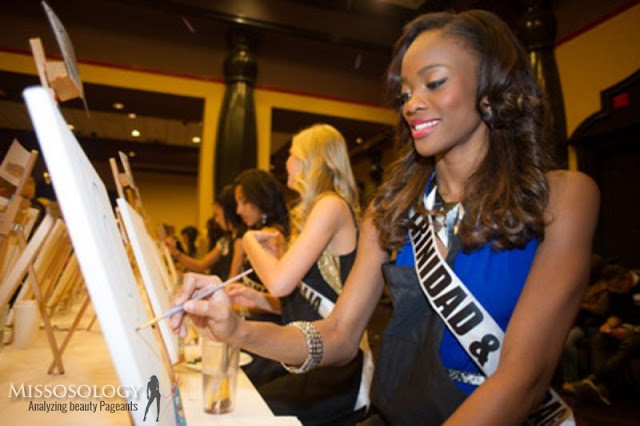miss_universe_2012_Charity_103.jpg