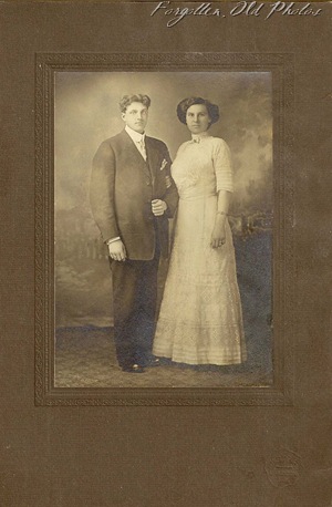 PR Antiques 1911 wedding I think