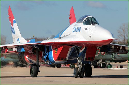 Рабочие будни пилотажных групп