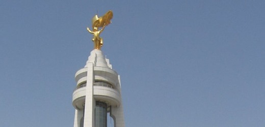 [neutrality-monument-turkmenistan-44193561%255B2%255D.jpg]