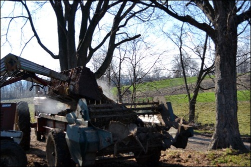 silage into the wagon