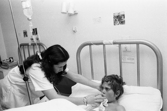 Jean-François sur son lit d'hôpital à Oviedo