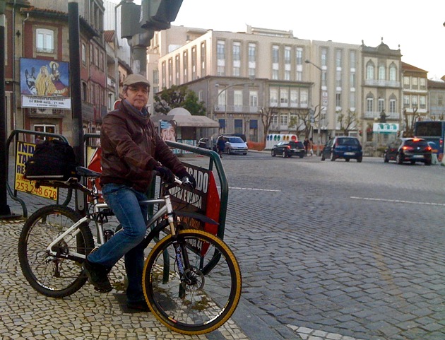 Ciclistas Urbanos em Braga