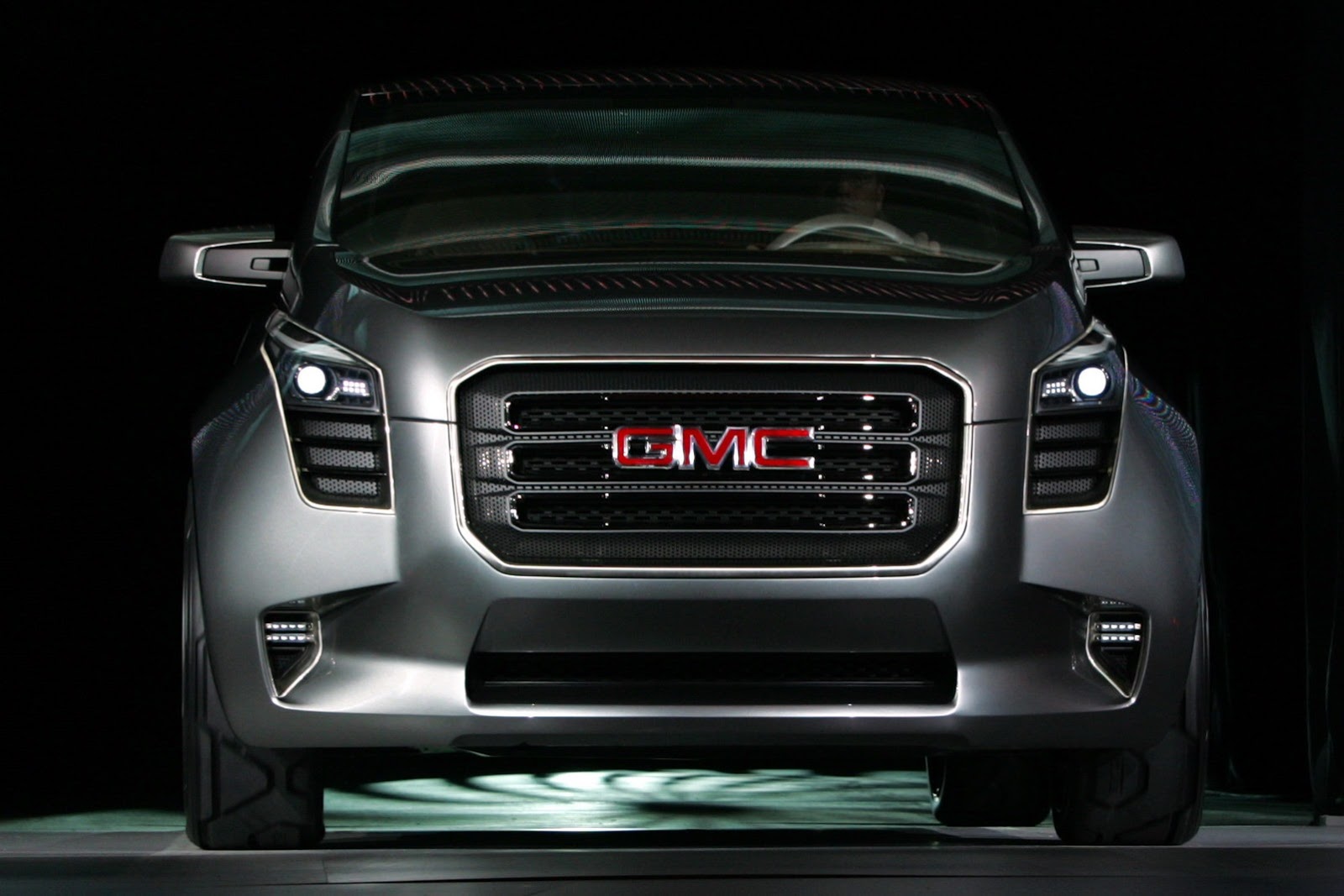 [GMC-GRanite-Concept-4%255B2%255D.jpg]