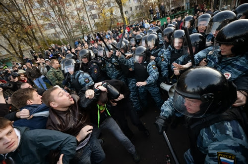 Фотографии беспорядков в Бирюлево