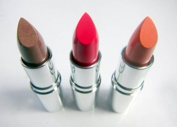 [fd5d_The-Body-Shop-Colour-Crush-Lipstick-2%255B4%255D.jpg]