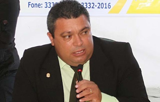 [ALDO%2520Dantas%2520cspacete%255B3%255D%255B3%255D.jpg]