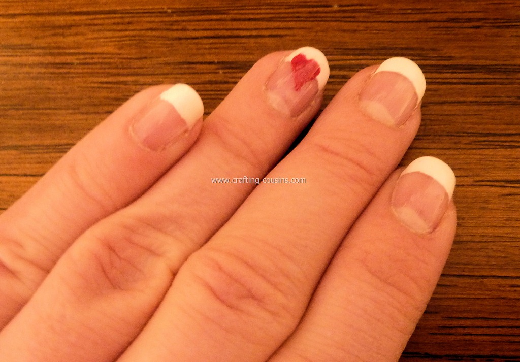 [Valentines%2520Day%2520Manicure%2520from%2520The%2520Crafty%2520Cousins%25201%255B3%255D.jpg]