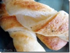 bread-stick-twists
