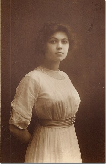 Loraine Xmas 1912