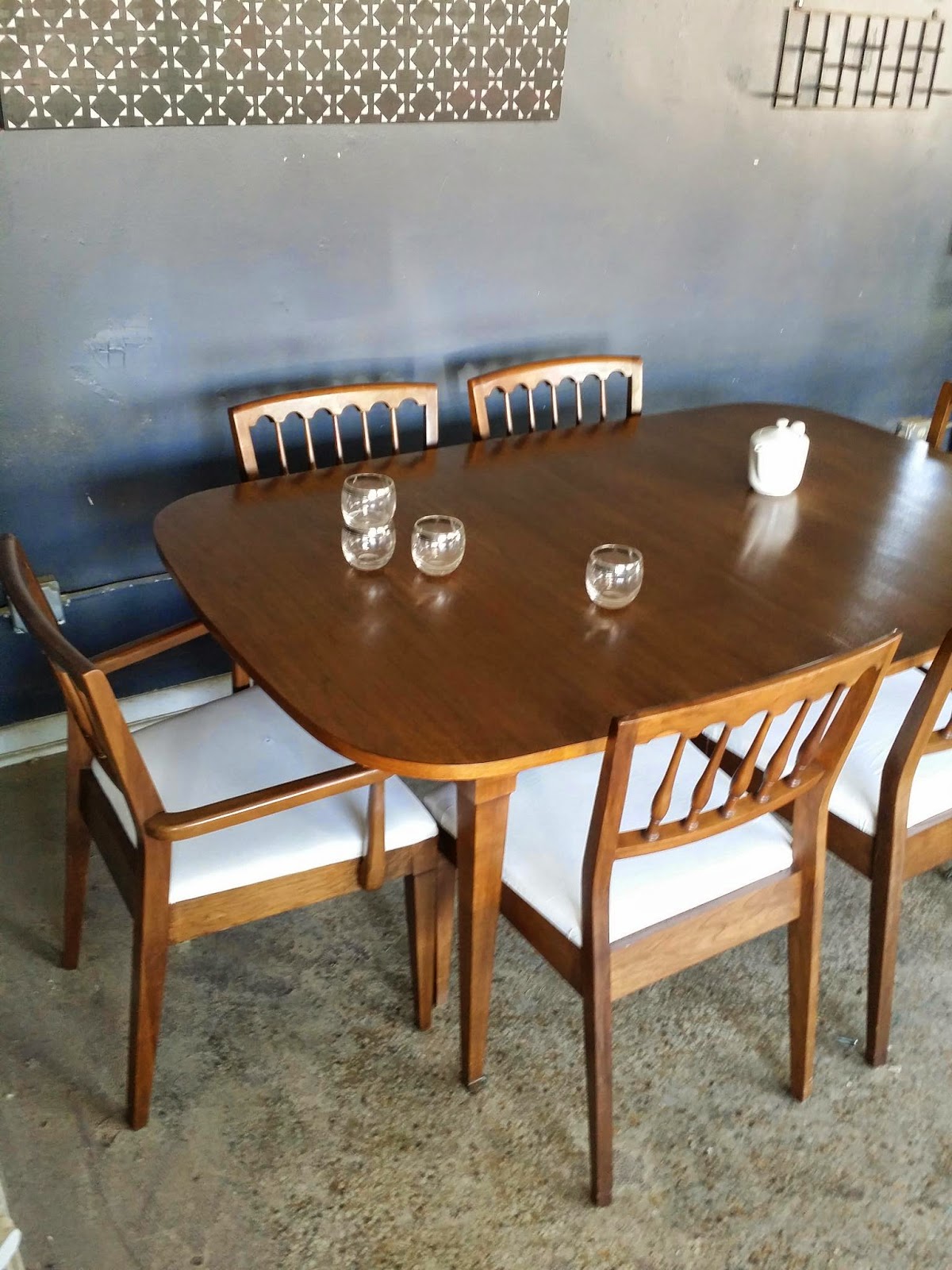 Vintage Ground Mid Century Dining Set