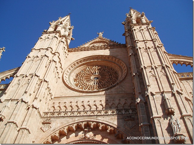 08-Palma de Mallorca. Catedral. Exterior - P4140026