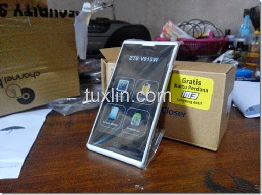 ZTE Blade G V815W ZTE Blade G V815W