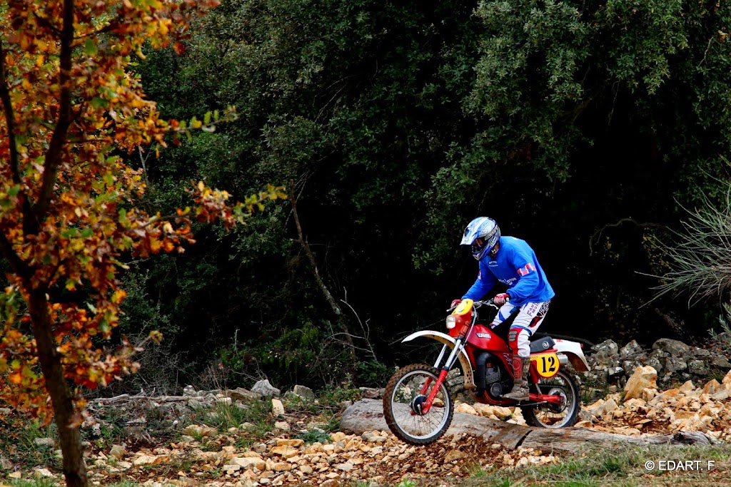 Photos d'un enduro qui eu lieu à Flassan sur Issole-TEST