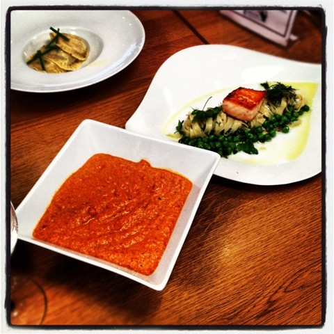 Day #112 of #project366 - fresh tagliatelle and ravioli with pesto 