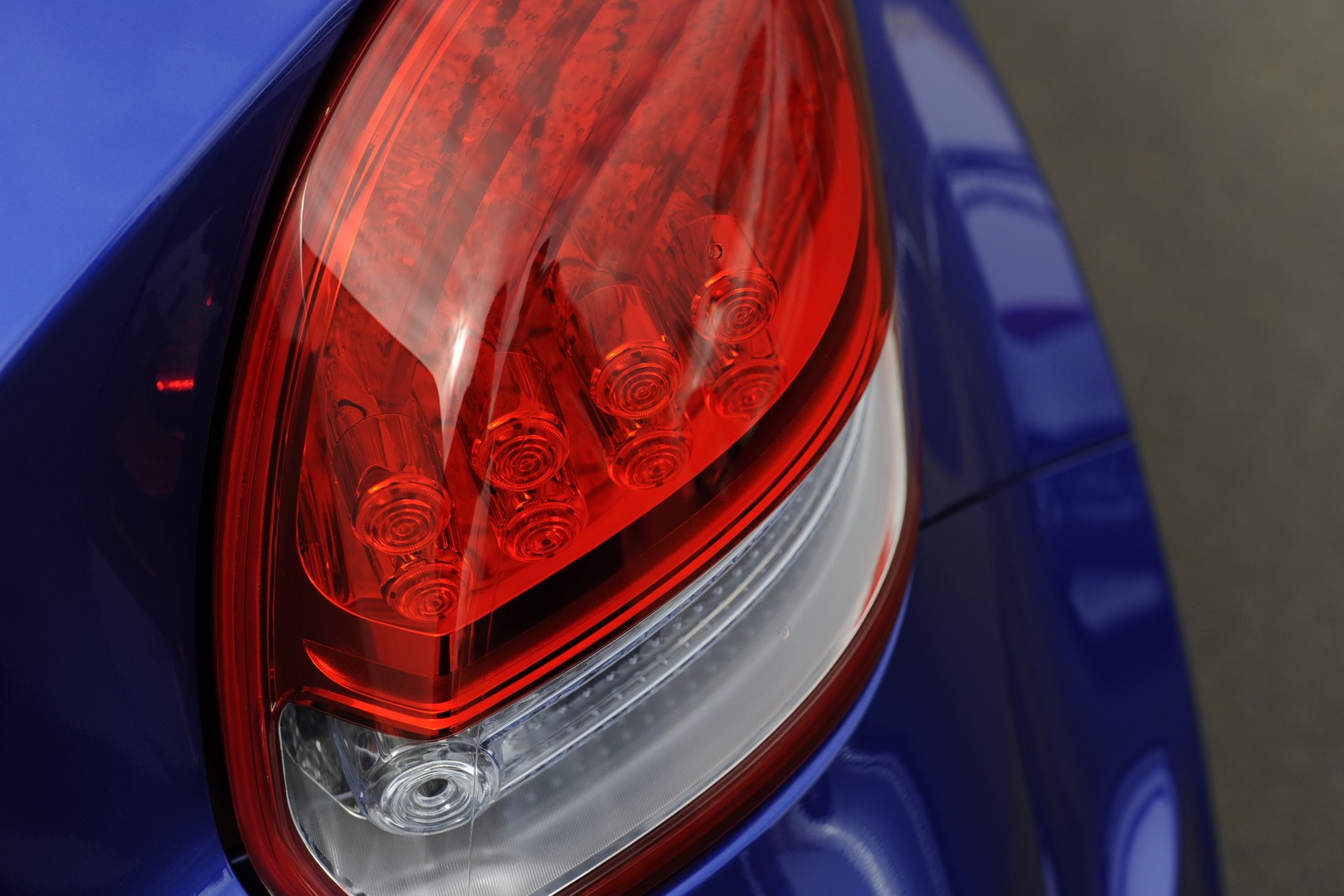 [Hyundai-Veloster-R-SPec-24%255B2%255D.jpg]
