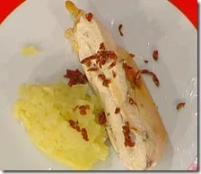Petto di pollo croccante con schiacciata di patate e pomodori secchi
