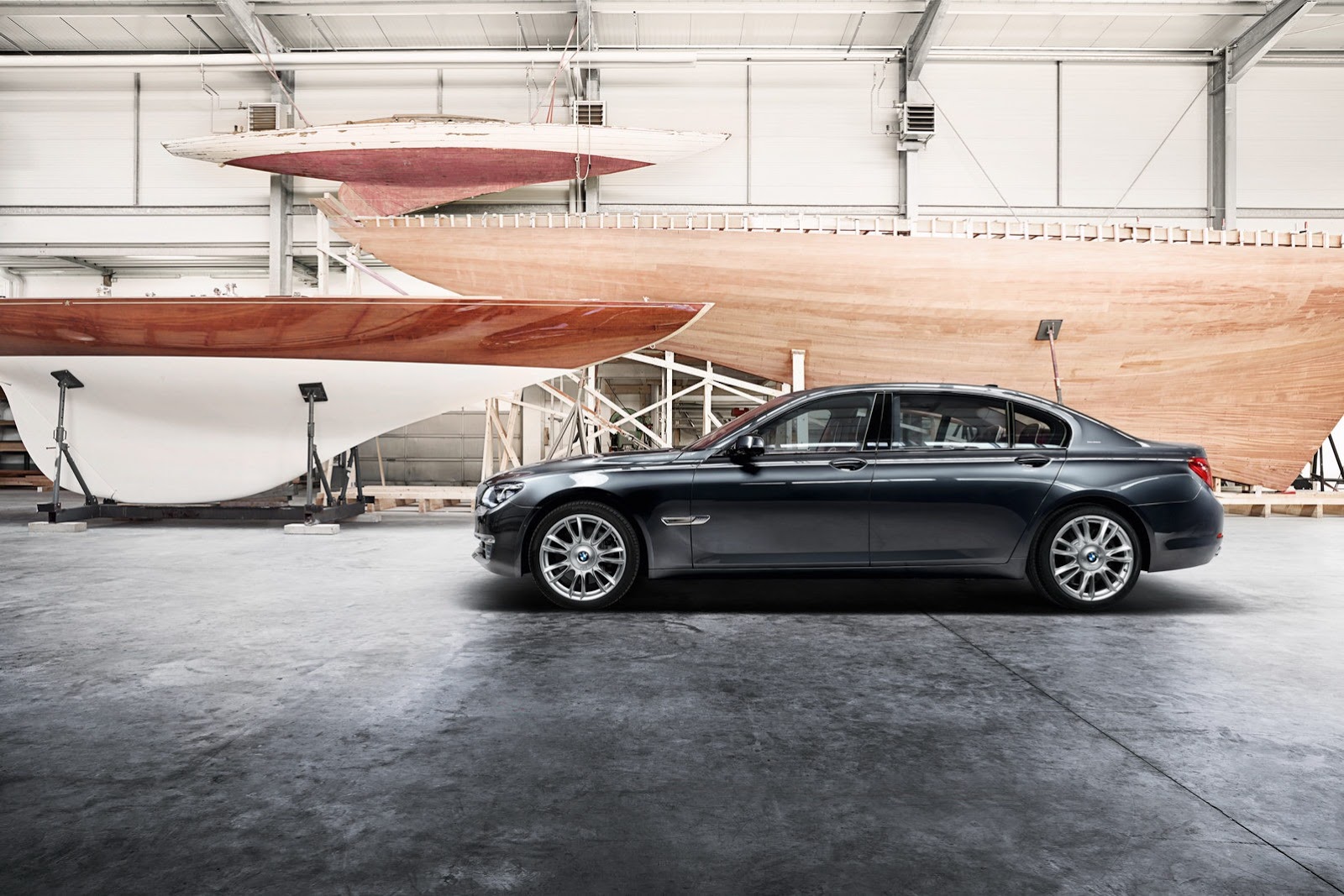 [BMW%2520Individual%2520760Li%2520Sterling-2%255B2%255D.jpg]