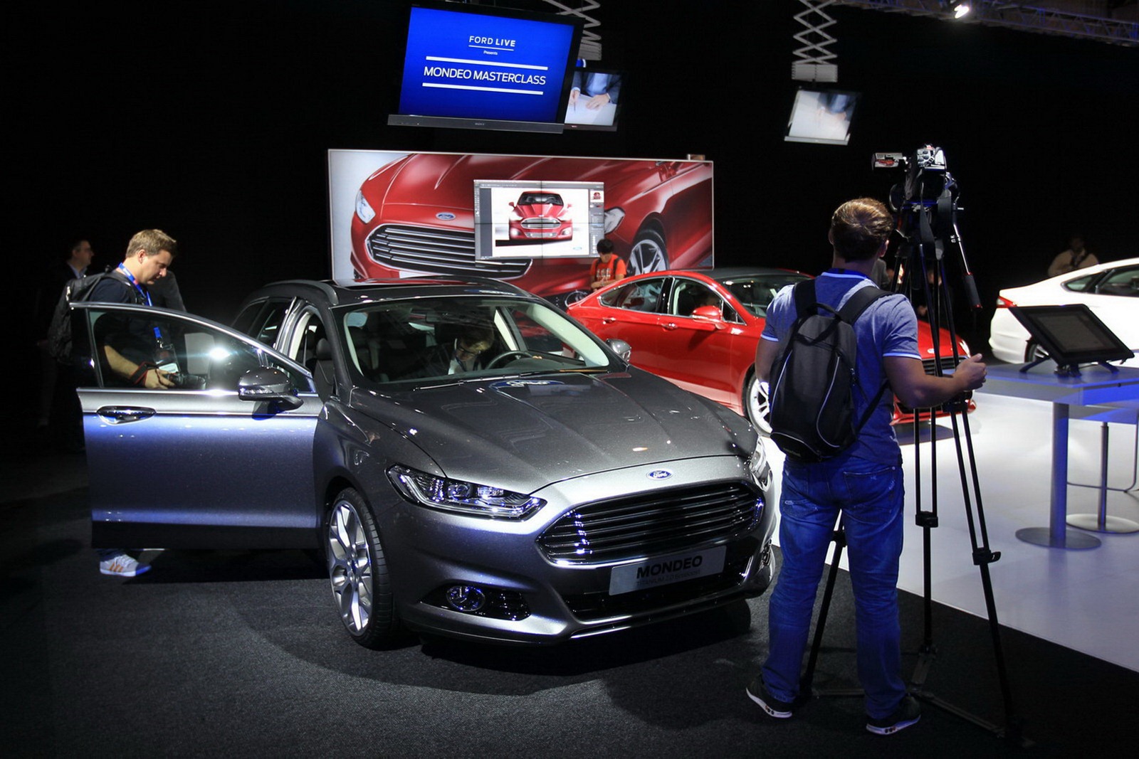 [2013-Ford-Mondeo-4%255B2%255D.jpg]