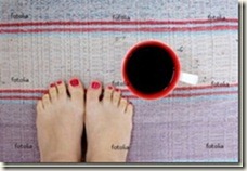 pedicure with coffee_thumb[1]