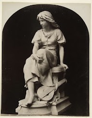 Marmeren beeld 'Mignon' van Eugene-Antoine Aizelin in de Ny Carlsberg Glyptotek in Kopenhagen