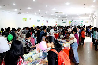 Rộn ràng “Hội sách Nửa giá” ở Sài Gòn Rộn ràng “Hội sách Nửa giá” ở Sài Gòn