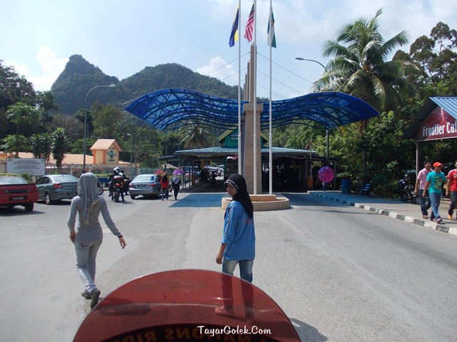 [DSCN06702.jpg]