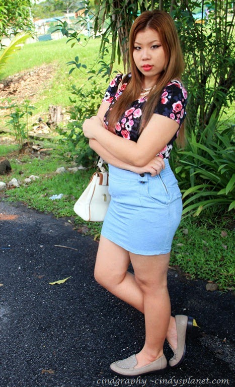[Crop%2520Floral%2520Top3_o%252C_o%252C%255B4%255D.jpg.webp]