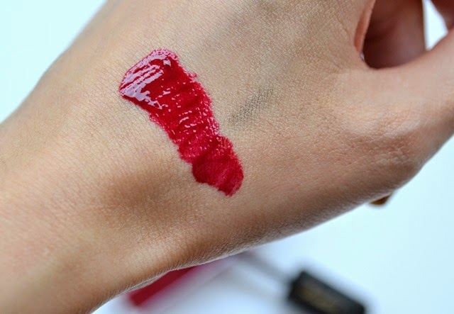 Guerlain Gloss d'Enfer in Rouge Parade Swatch