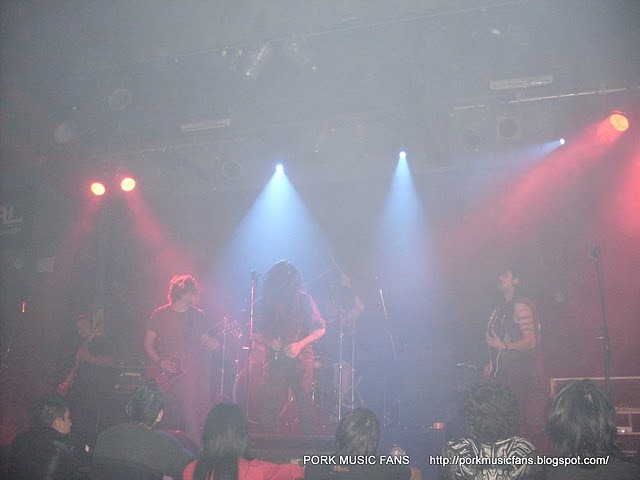 [PORK%2520%252B%2520D-MENTE%2520en%2520XLR%252025-09-2010%2520%25287%2529%255B2%255D.jpg]