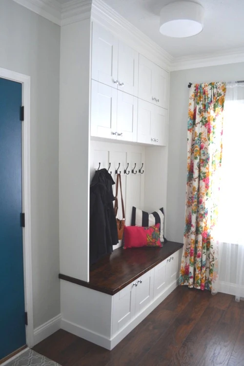 mudroom built ins to ceiling
