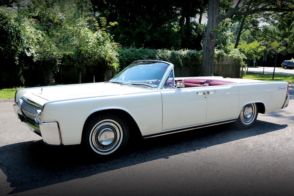 [1963-Lincoln-Continental-Convertible-JFK-1%255B2%255D.jpg]