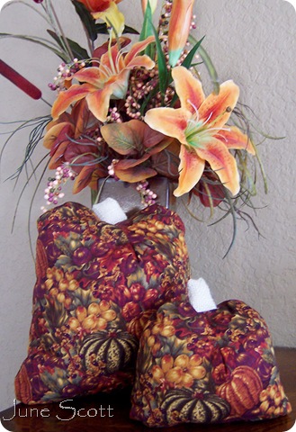 Fabric_Pumkins_Display