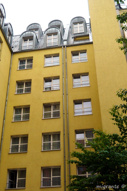 fachada interior - aldo rossi en berlin