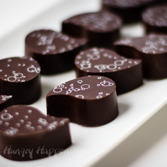 [handmade--chocolates-using-transfer-%255B2%255D.jpg]