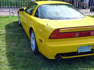 Nissan-GT-R-Acura-NSX-Carscoops18