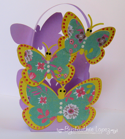 Latinas Arts and Crafts - The Cutting Cafe - Butterfly box - Mariposas y rosas - Ruthie Lopez DT