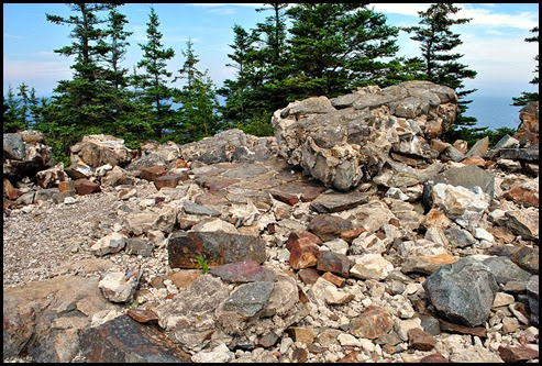 01j - Great Head Trail - remains of Saterlee's Tower a stone teahouse