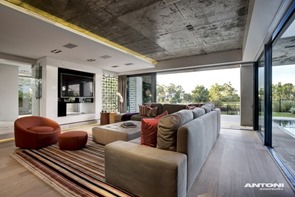 Casa pearl valley 276 / Antoni Associates sala-de-estar-casa-pearl-valley-276-antoni-associates