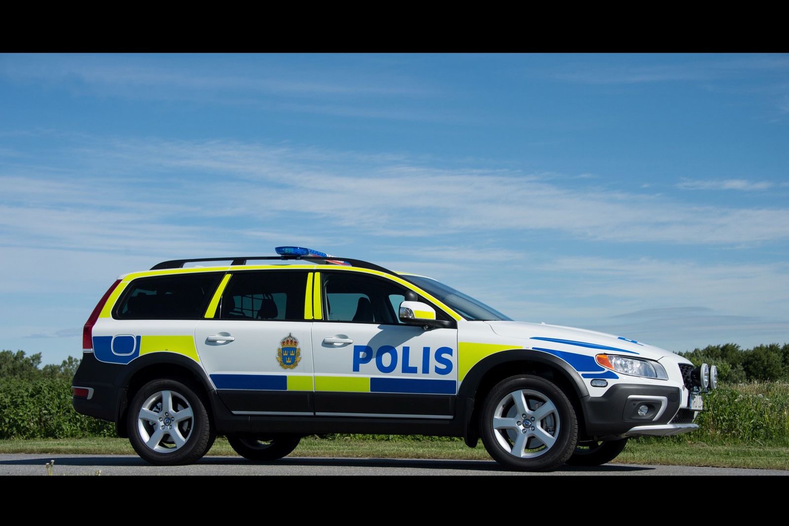 [Volvo-XC70-D5-AWD-Police-Car-4%255B3%255D.jpg]