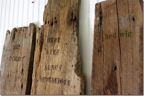 barnwood halloween tombstones via The Shabby Creek Cottage