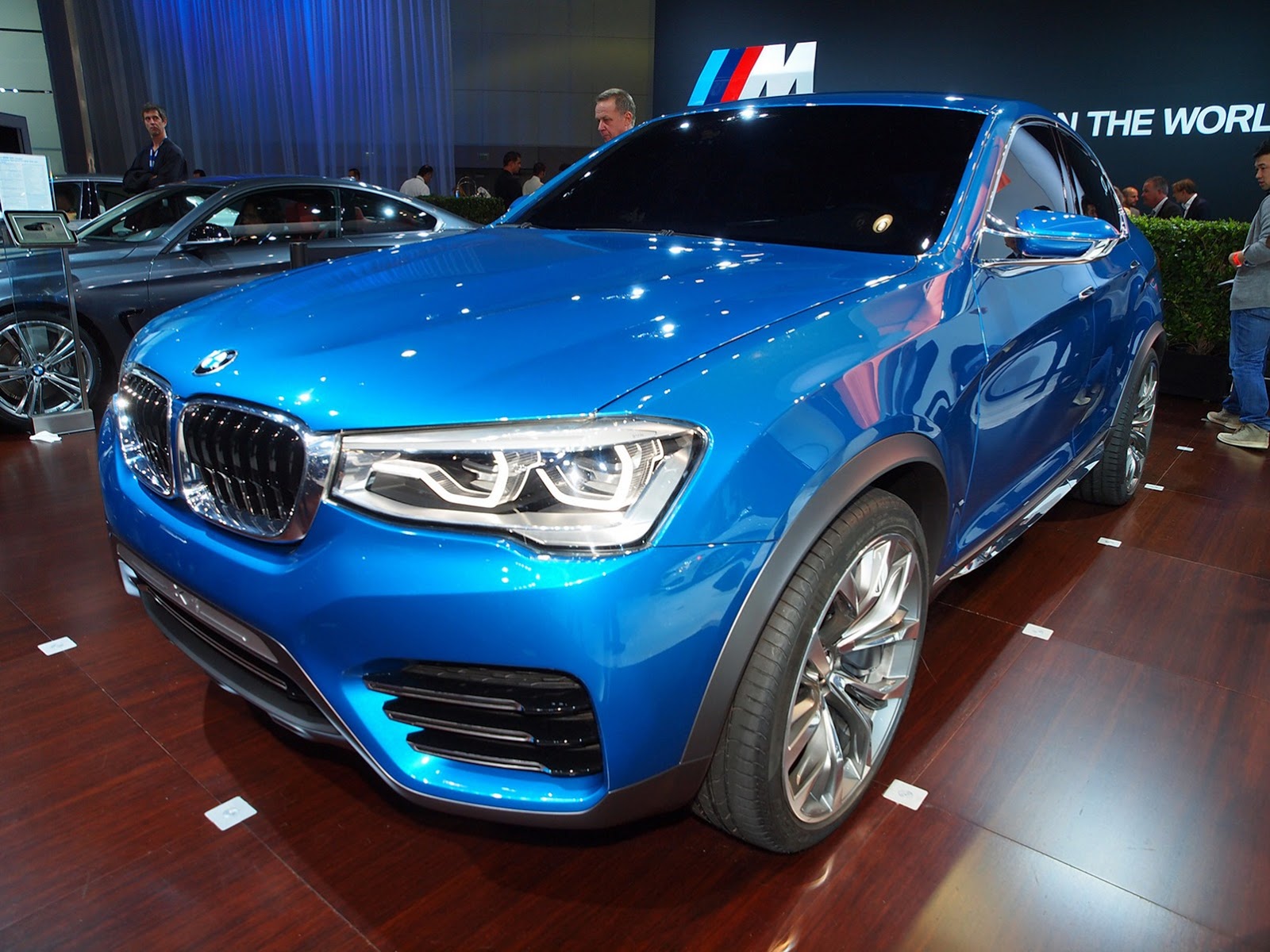 [BMW-LA-1%255B5%255D.jpg]
