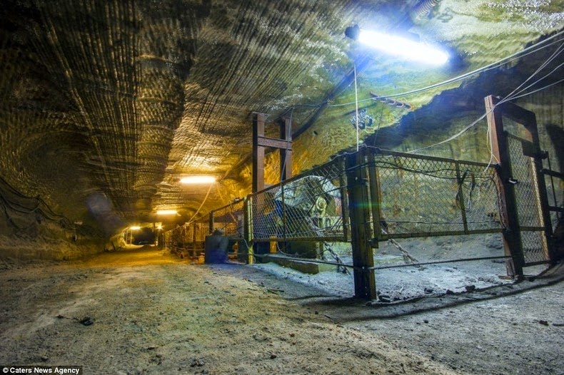 yekaterinburg-salt-mine-3